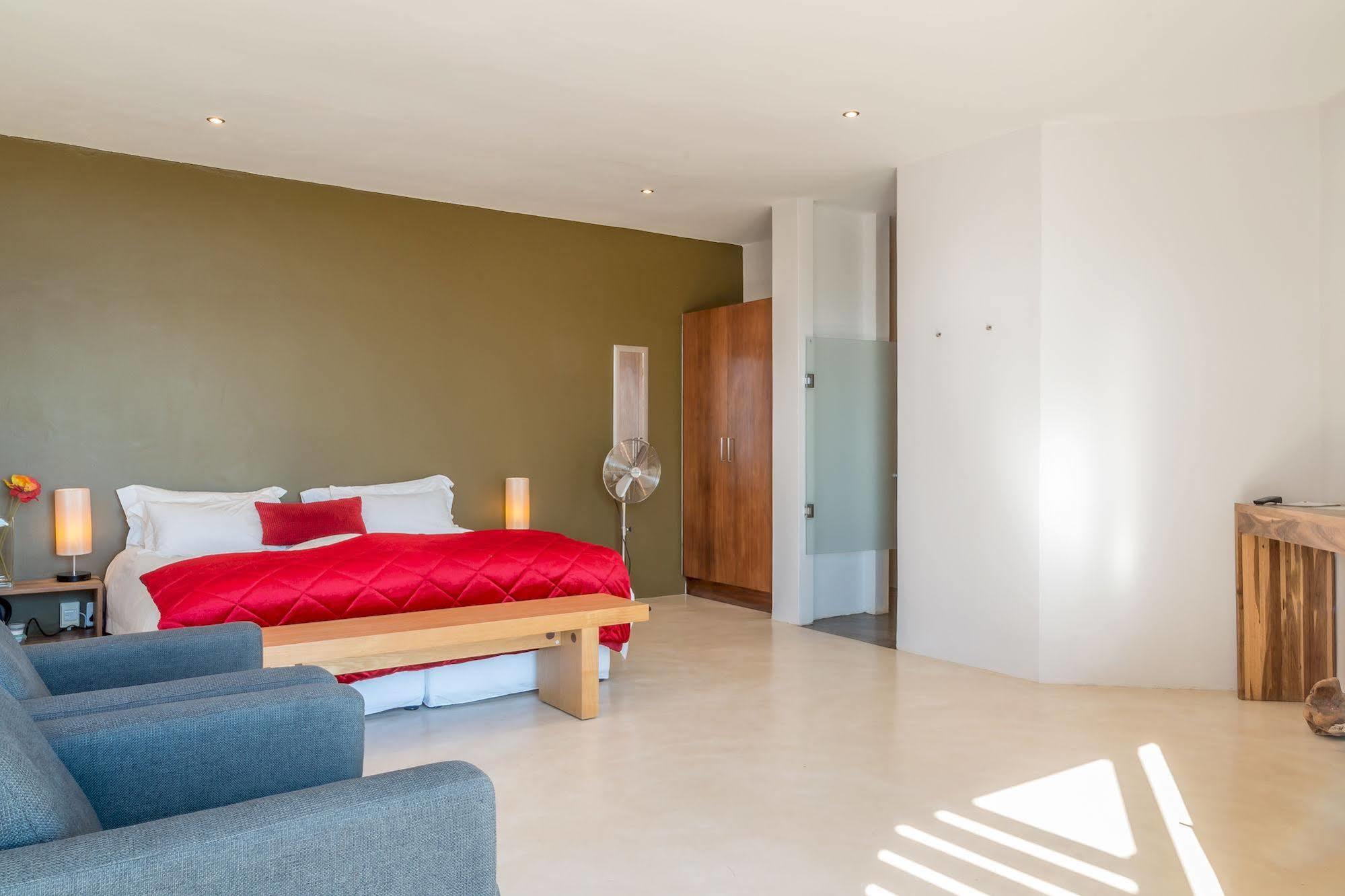 Colourful Manor Guesthouse Cape Town Ngoại thất bức ảnh
