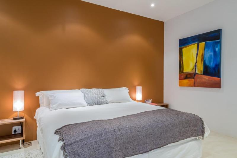 Colourful Manor Guesthouse Cape Town Ngoại thất bức ảnh
