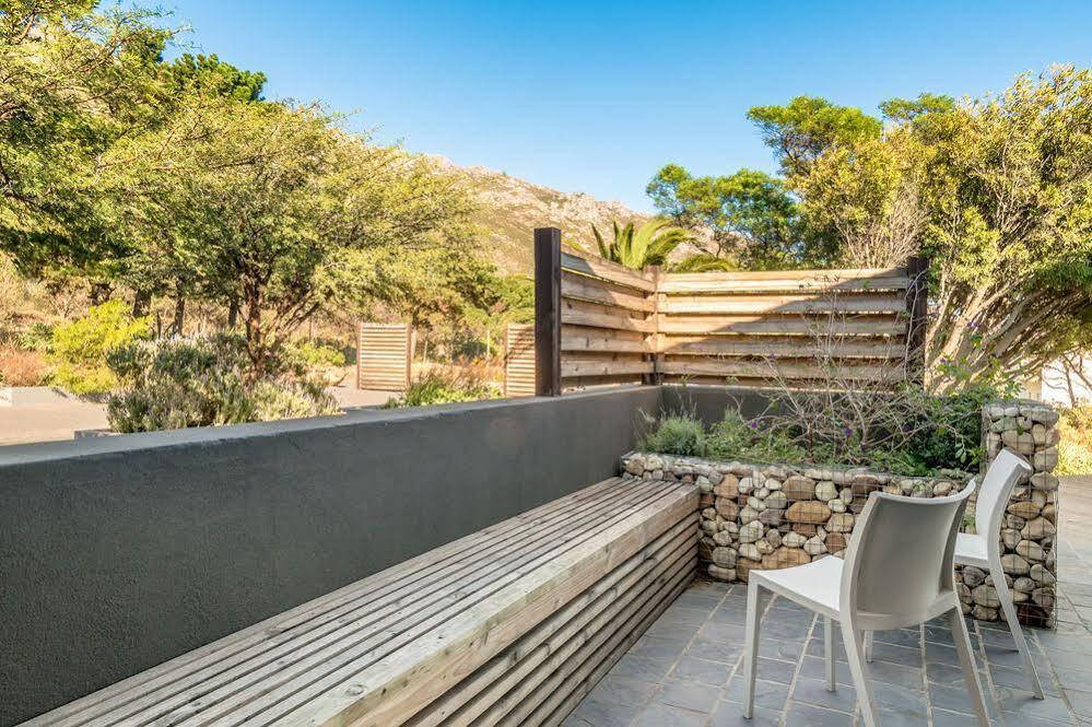 Colourful Manor Guesthouse Cape Town Ngoại thất bức ảnh